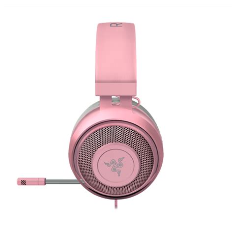 razer quartz pink background  razer kraken gaming headset puts    heart   action