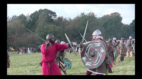 medieval sword fighting battle  hastings youtube