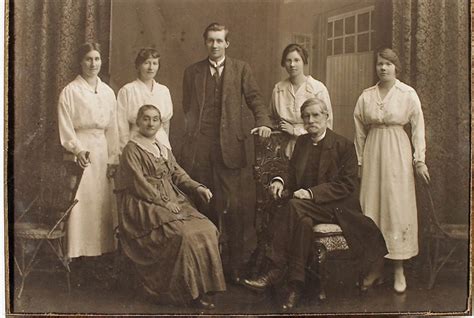 photograph fraser family  smfccat ehive