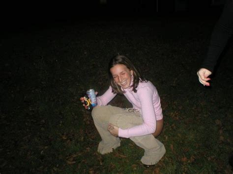 39 Pics Of Pretty Girls Peeing In Places They Shouldnt Gallery