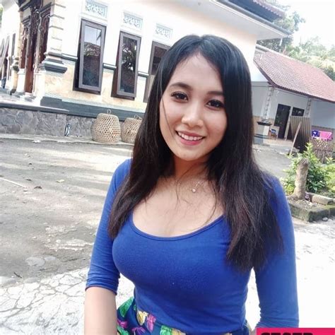 Koleksi Foto Cewek Cantik Bali Indonesia Terbaru Ni Kade Kisma