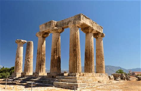 gefuehrte exkursion durch das antike korinth athens insiders