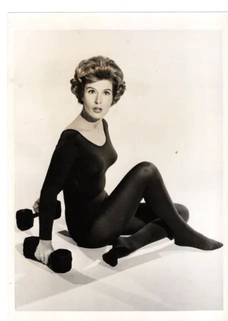 Film And Stage Actress Julia Meade 1962 Original Vintage Press Photo 5