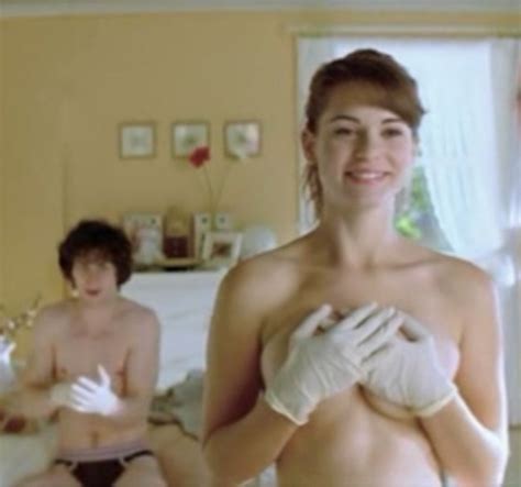 lyndsy fonseca hot topless nude nice ass video from kick ass