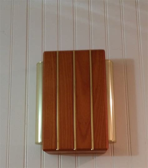 dh wired door chime  brass tubes  side  oak finish
