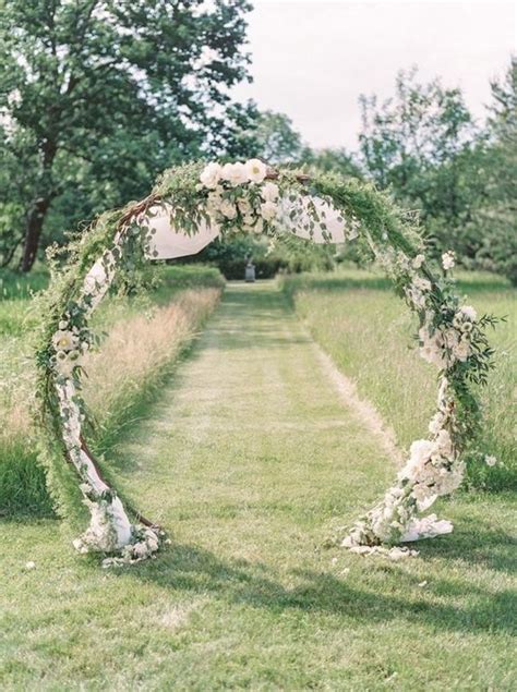 20 Circular Wedding Arches Decoration Ideas Oh The