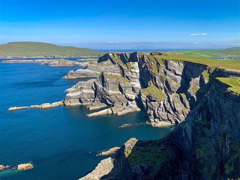 cliffs  kerry      kerry peninsula  ireland simply stunning