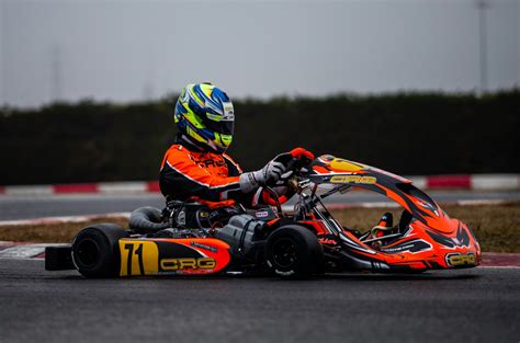 season kicks    crg racing team crg kart