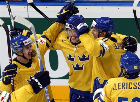 sweden edges germany 3 1 to win world hockey bronze