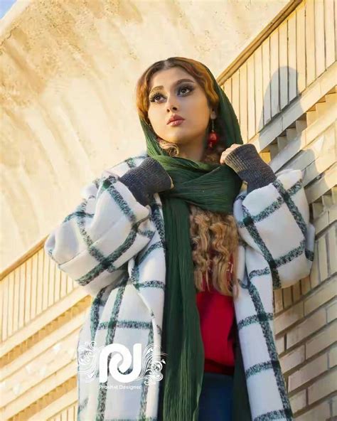 Pin By Joanne Hope On Iranian Beauty Iranian Beauty Saree Beauty