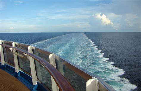 cheap cruise tips  budget travel