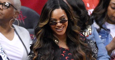 Beyonce Shows Off A New Hair Color At Nba Finals Game