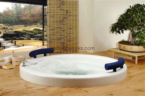 osaka bath extra deep  tub  seating   soaker tub