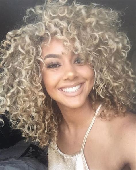 Platinum Blonde Curly Natural Hair Styles For Wigs And