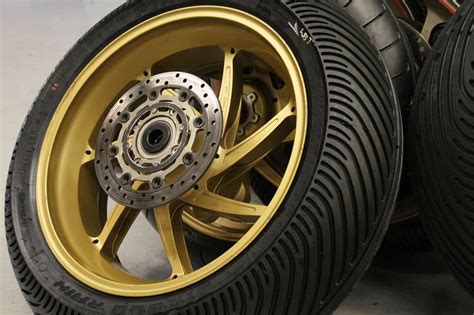 motorcycle tires cost types  prices explained