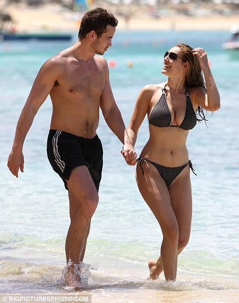 Breaking Up Kelly Brook And Danny Cipriani Look More In