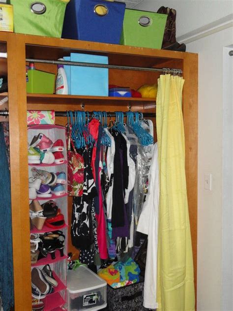 College Dorm Decoration Organization Ideas Dorm Closet Organization