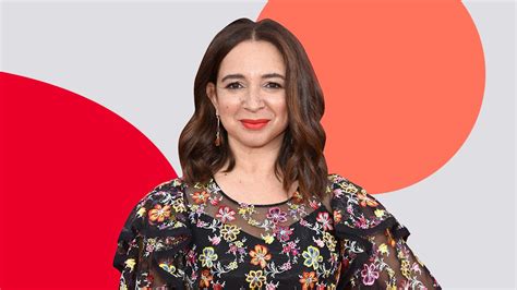 maya rudolph takes glamour s big questions survey glamour
