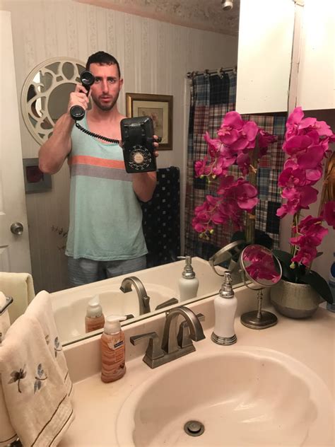 tried taking a mirror selfie with an old phone of mine surprisingly