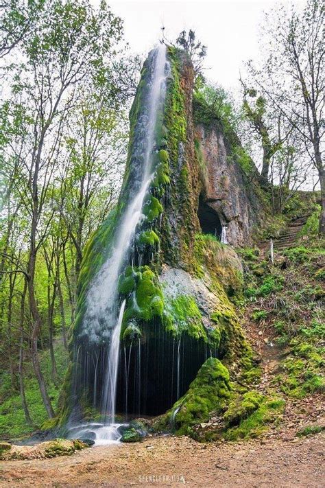 artificial waterfall virily