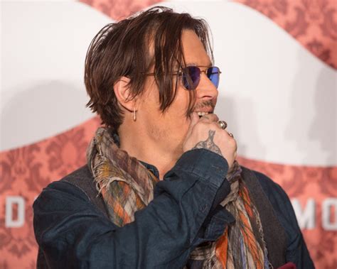 Johnny Depp Sex Symbol Irriconoscibile Alla Première Di