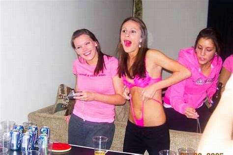 Sexy Girls Playing Beer Pong 55 Pics