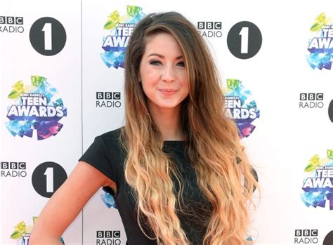 who is zoella net worth age and how the youtuber became famous
