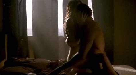 Nude Video Celebs Virginie Ledoyen Nude De L’amour 2001