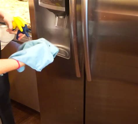 clean  stainless steel refrigerator  streaks