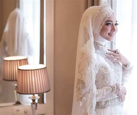inspirasi hijab pengantin  cantik  elegan  hari spesial