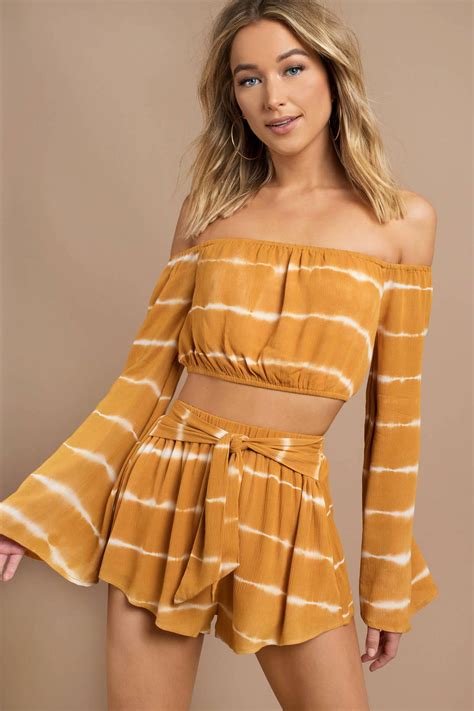 Tobi Two Piece Outfits Womens Faith Blue Off Shoulder Crop Top Yellow