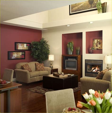 beige  burgundy living room ideas   burgundy living room