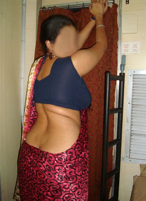 indian mom boobs saree porn photo naked photo