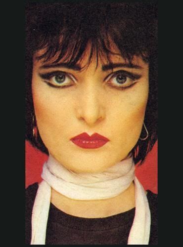siouxsie without makeup