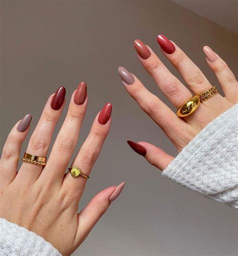 30 Cute Fall 2021 Nail Trends To Inspire You Shades Of Autumn Color Nails