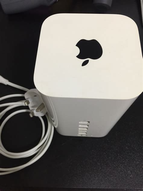 apple airport extreme base station  tv home appliances tv