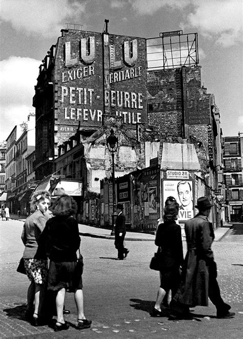 Montmartre Rue Lepic En 1936 Par Herbert List Montmartre Herbert