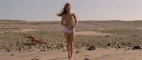 Nude Video Celebs Vanessa Paradis Nude Elisa 1995