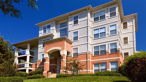 columbia crossing apartments  columbia pike  columbia pike equityapartmentscom