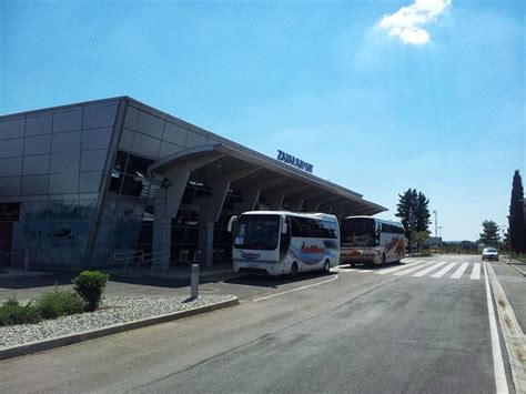 zadar airport guide bus timetable taxi  transfer prices
