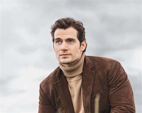 henry cavill loves to play the grey characters desimartini