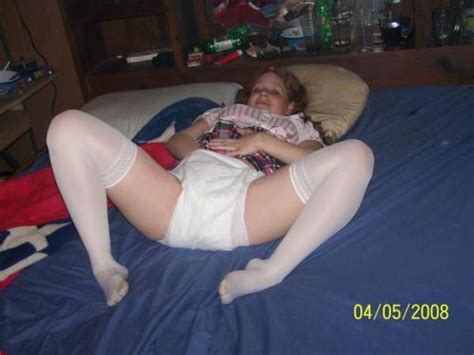 diaper wearing upskirt nude pic
