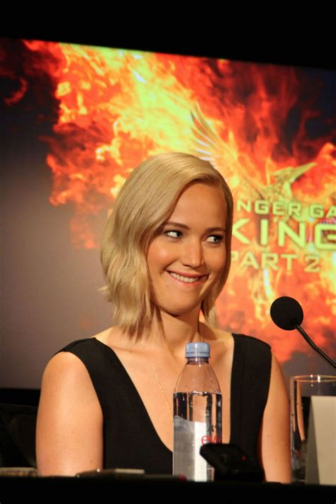 Jennifer Lawrence At The Hunger Games Mockingjay Part 2