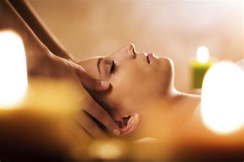 massage therapists struggle    clients