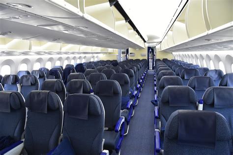 cleanest airlines   world readers digest