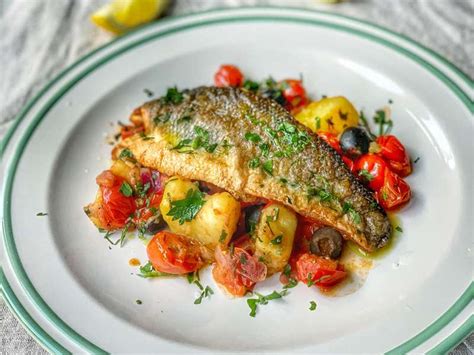 Pan Fried Whole Sea Bass Recipe Bryont Blog