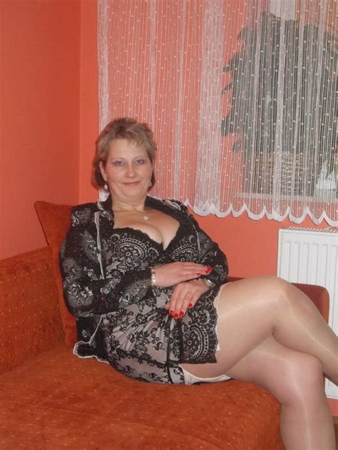 free pantyhose mom photos pics and galleries comments 2