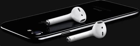 sony xperia ear priced  japan  apple airpods   problematic