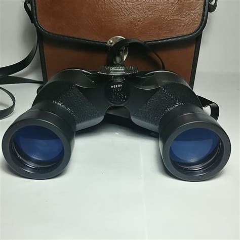 vintage bushnell insta focus sportview wide angle binoculars     case bushnell