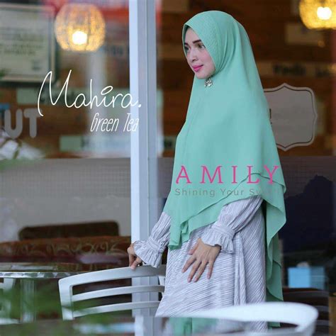 Amily Mahira Khimar Green Tea Hijab Kerudung Khimar